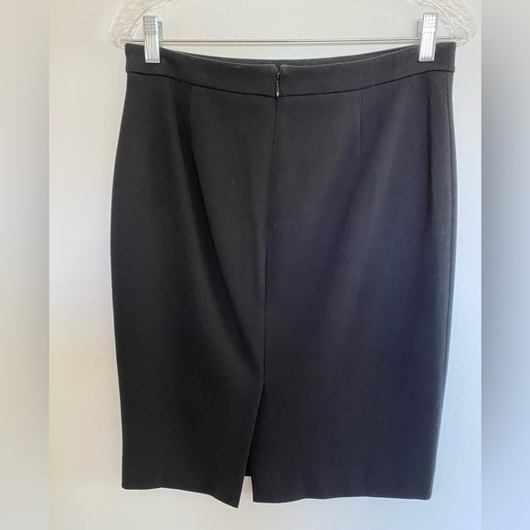 J. Crew 365 Stretch Black Pencil Skirt, Lined, Size 6 - Picture 2 of 4
